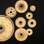 Командные стратегии в слот-игре Mustang Gold - коллективный анализ